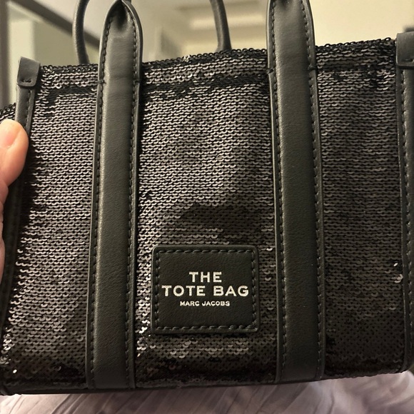 Marc Jacob’s tote bag